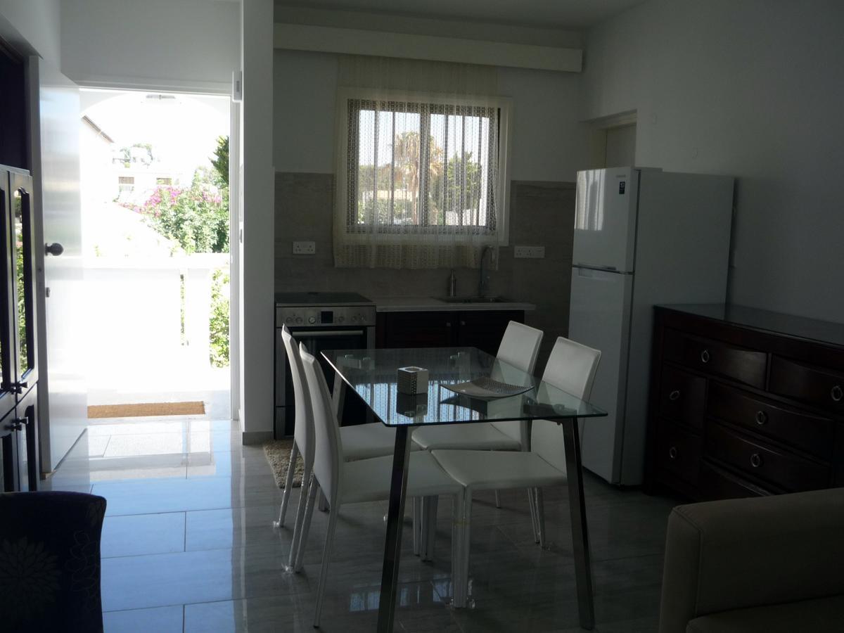 בורוקליני Sandy Beach Apartment 13 מראה חיצוני תמונה
