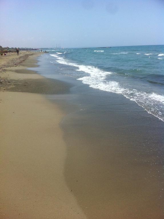 בורוקליני Sandy Beach Apartment 13 מראה חיצוני תמונה